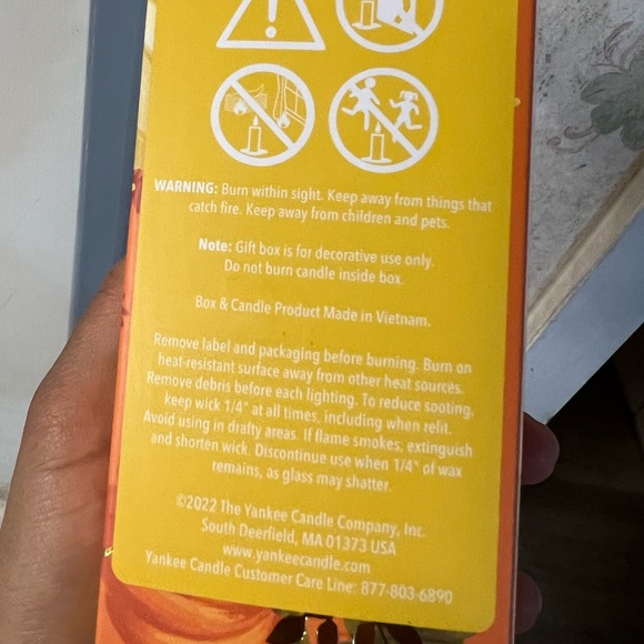 NWT Yankee Candle 3 Mini Candle Pumpkin Season - Picture 7 of 9